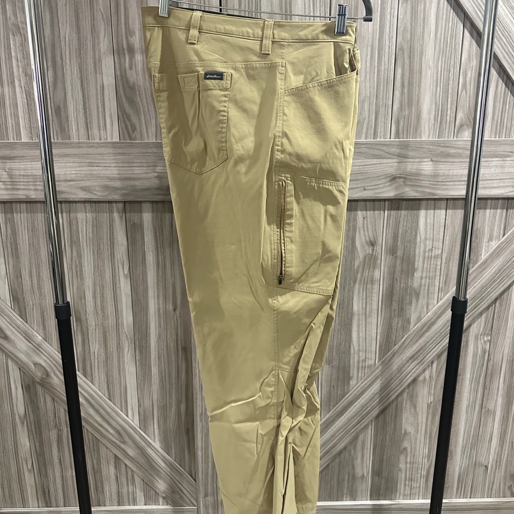 Eddie Bauer Men's Dark Cargo Pants - Fleece Lined